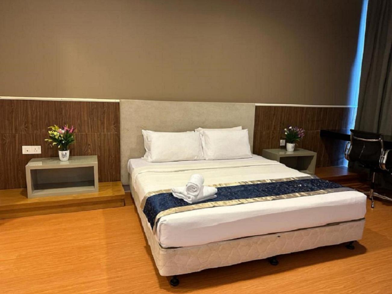 Platinum Suites Klcc By Ar Hospitality Kuala Lumpur Exterior photo